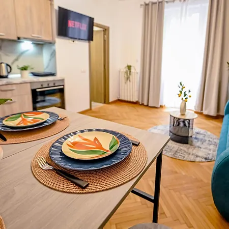 Central Retreat - Modern On Magheru Blvd Apartment Bucharest