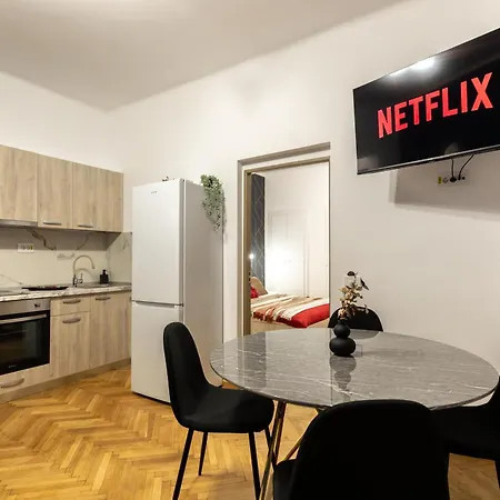 Apartment Central Retreat - Modern On Magheru Blvd