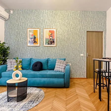 Retreat - Modern On Magheru Blvd * Бухарест